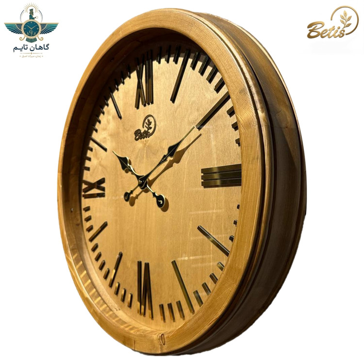 ساعت دیواری بتیس تمام چوب روس